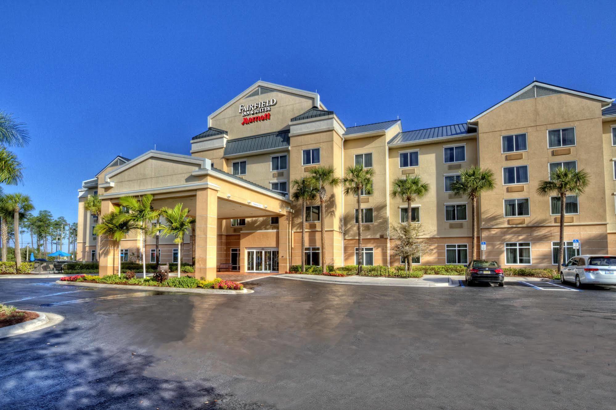 Golden Gate Springhill Suites By Marriott Naples מראה חיצוני תמונה